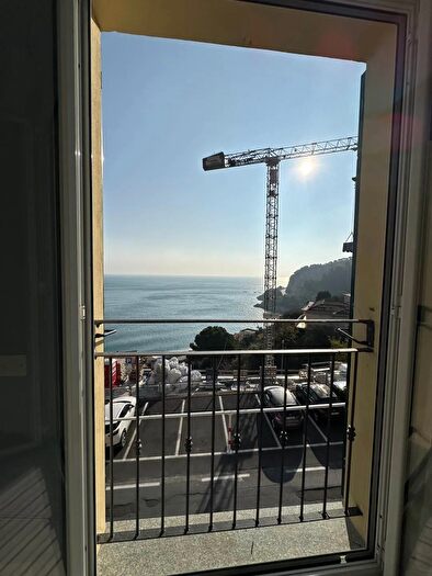 Appartamento bilocale in affitto in Bergeggi Savona Sv, Bergeggi