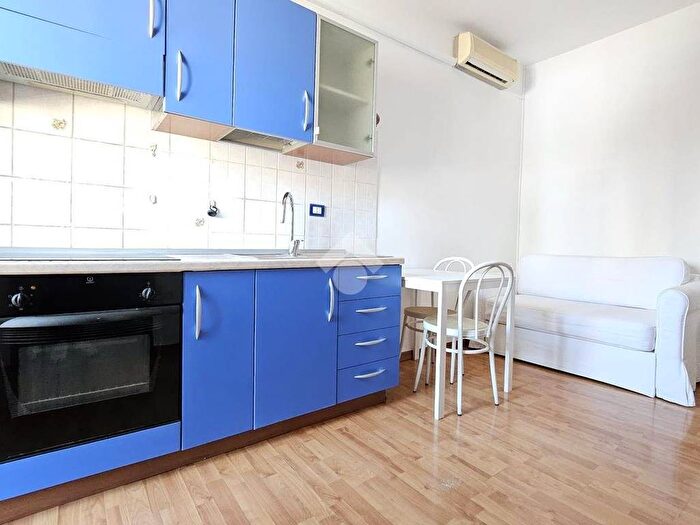 Appartamento bilocale in affitto in Via Monfalcone, Cimiano, Milano
