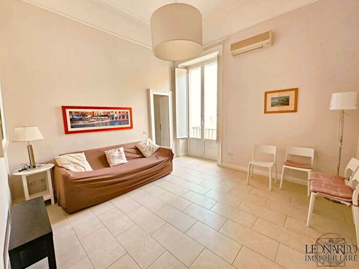 Appartamento bilocale in affitto in Via Posillipo, Posillipo, Napoli