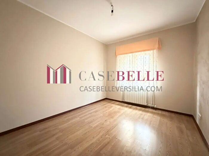 Casa con 5 locali in vendita in Camaiore
