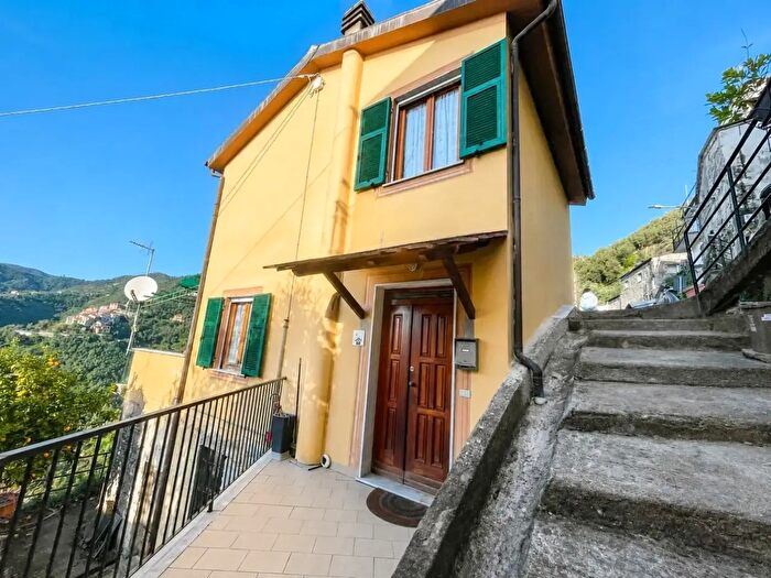 Casa trilocale in vendita in Pastine Sp, Levanto