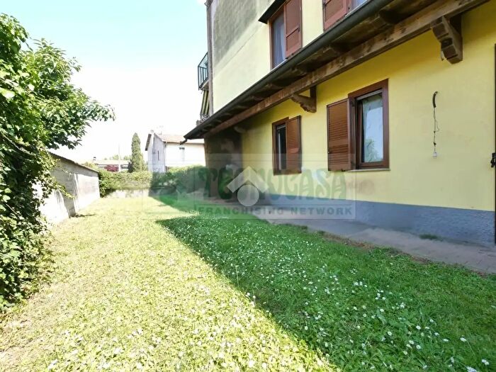 Appartamento trilocale in vendita in Torre Pallavicina