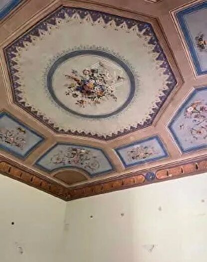 Appartamento bilocale in vendita in Strada Maggiore, Bologna