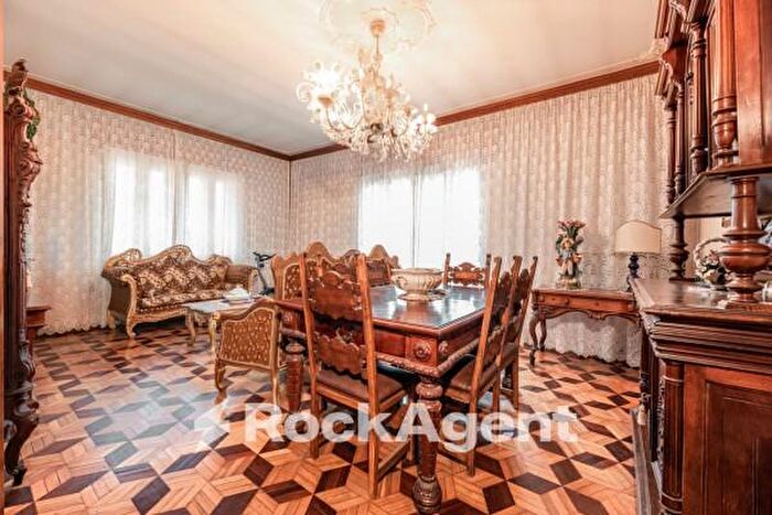 Casa con 6 locali in vendita in Via Alessio Valerio, Piove Di Sacco