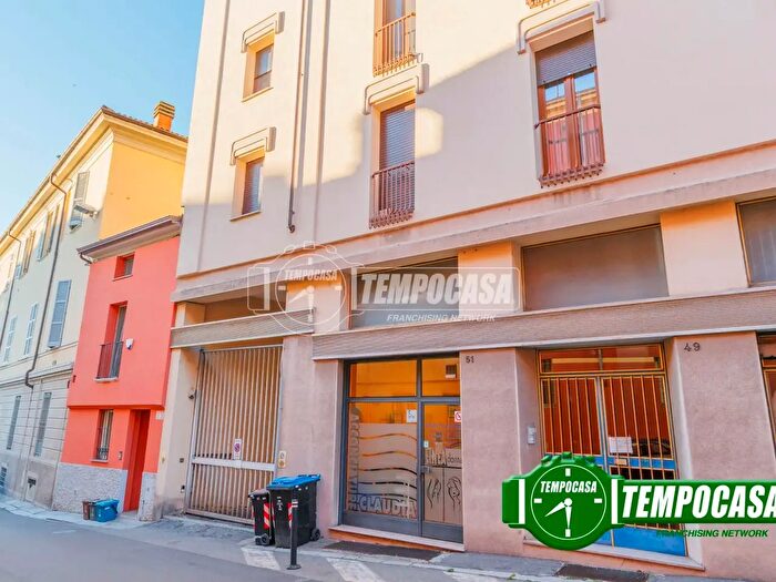 Appartamento bilocale in vendita in Via Borghetto, Piacenza