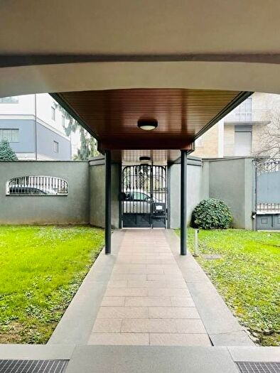 Appartamento quadrilocale in affitto in Via Pietro Bembo, Affori, Milano