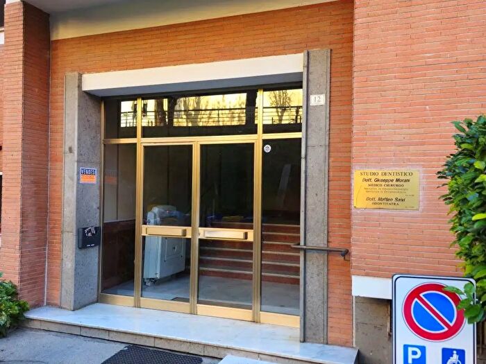 Appartamento con 6 locali in vendita in Viale Roma, Anagni