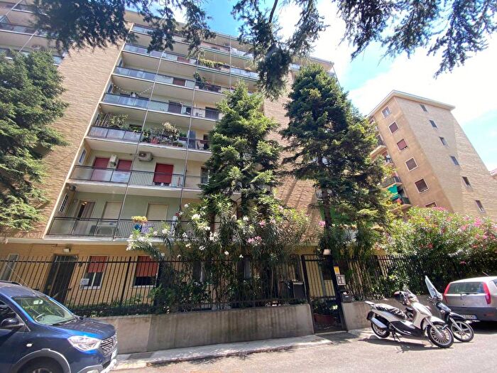 Appartamento bilocale in affitto in Via Armida Barelli, San Siro, Milano