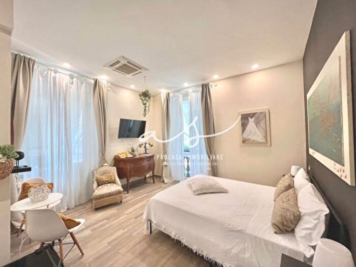 Appartamento con 6 locali in vendita in La Spezia