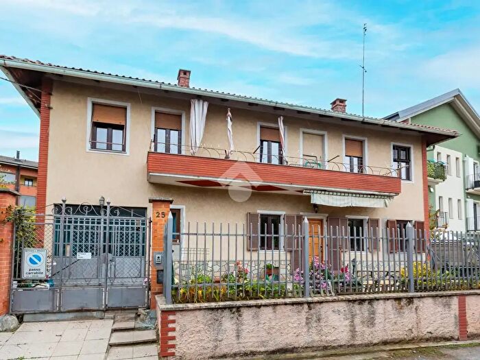 Casa con 5 locali in vendita in Via Torino, Beinasco