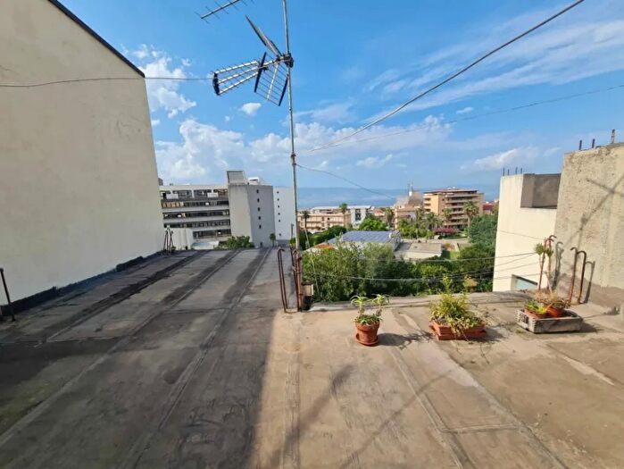 Appartamento trilocale in vendita in Reggio Calabria