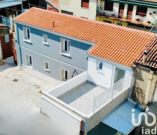 Appartamento con 5 locali in vendita in Vicolo Pontara, Badia Polesine