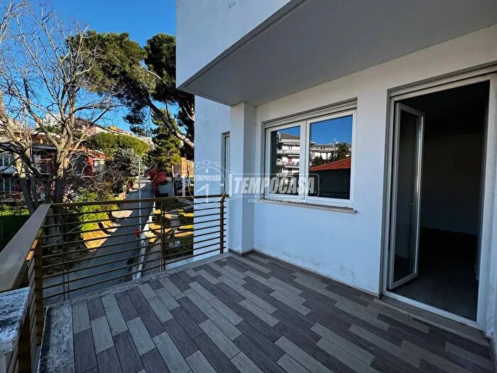 Appartamento quadrilocale in vendita in Via Arenazze, Chieti