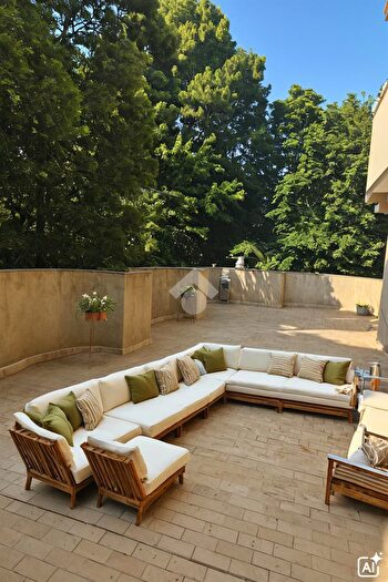 Appartamento quadrilocale in vendita in Piazza Pascoli, Rimini