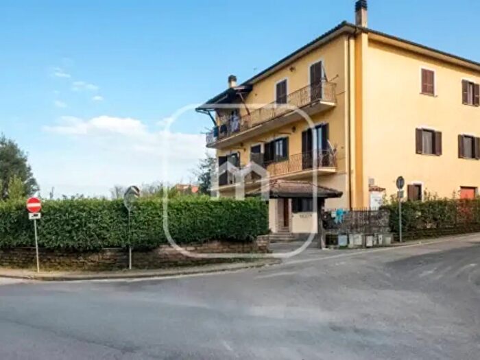 Appartamento con 5 locali in vendita in Via Valle Raina, Artena