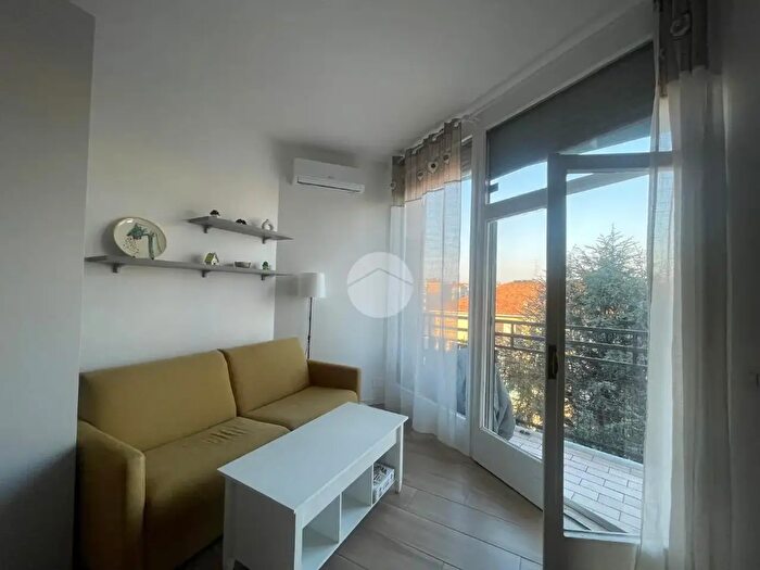 Appartamento monolocale in affitto in Via dei Tulipani, Milano