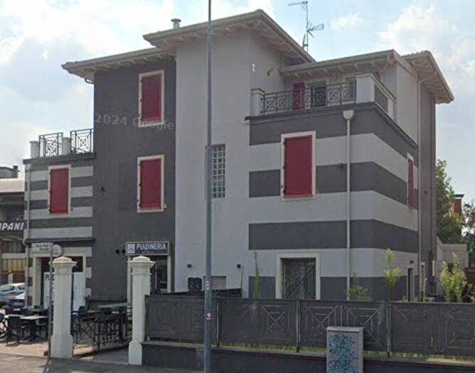 Appartamento trilocale in affitto in Viale Duca Degli Abruzzi, Villaggio Ferrari Duca degli Abruzzi, Brescia