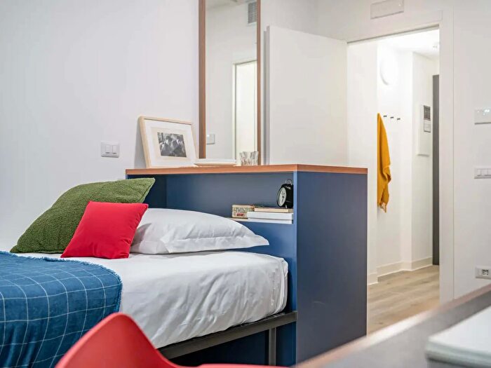 Appartamento monolocale in affitto in Via Moretta, Torino