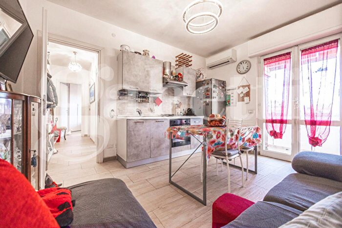 Appartamento trilocale in vendita in Vico IV Enrico Toti Sn, Cagliari