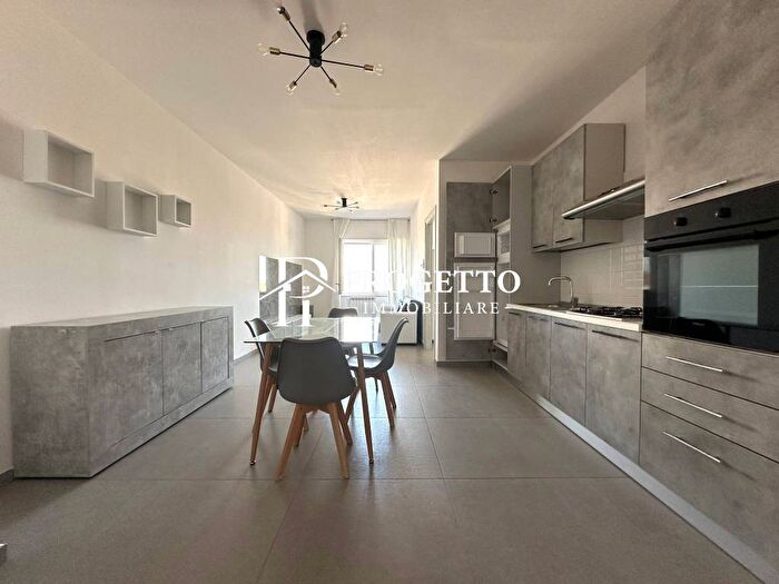 Appartamento trilocale in affitto in Via Giulio Antonio Acquaviva, Acquaviva, Caserta
