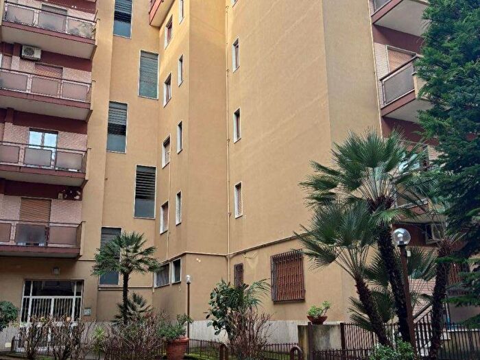 Appartamento quadrilocale in affitto in Viale Giacomo Leopardi, Frattamaggiore