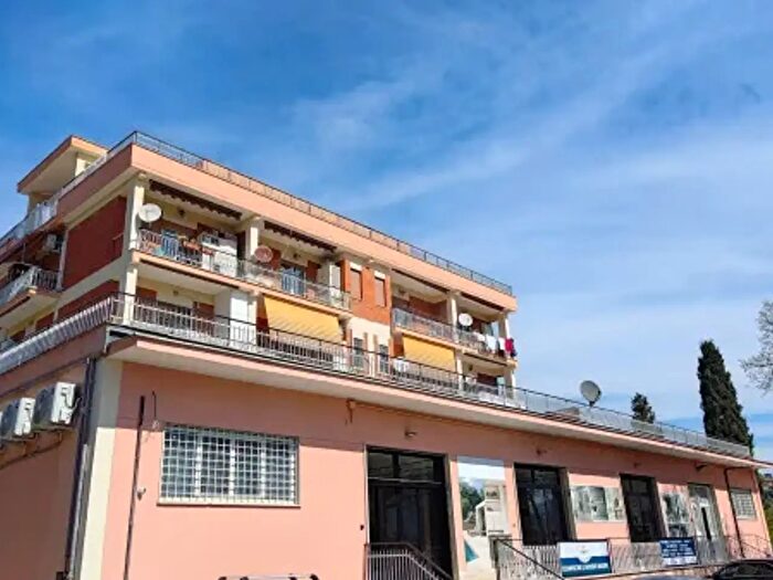 Appartamento trilocale in affitto in Via di Monitola, Castel Madama