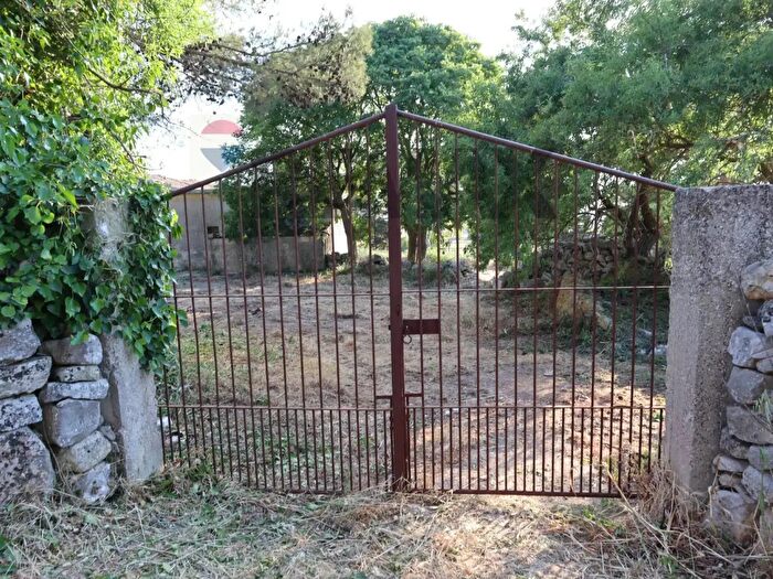 Casa con 10 locali in vendita in Cda Gelso Snc, Ragusa