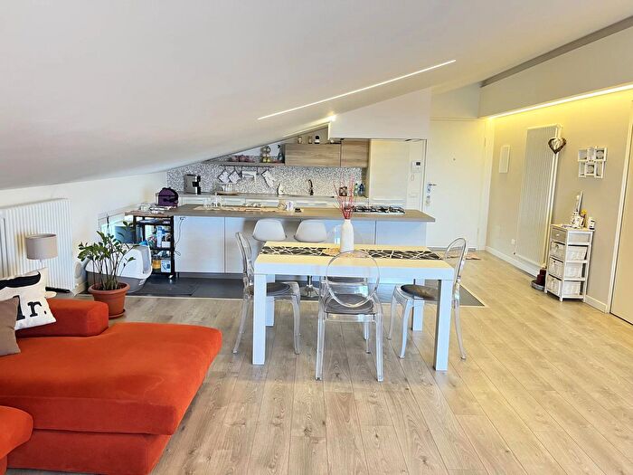 Appartamento con 7 locali in vendita in SantElpidio A Mare