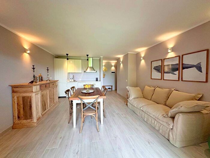 Appartamento trilocale in affitto in Via Sisinio Fundoni, Porto Rotondo, Olbia