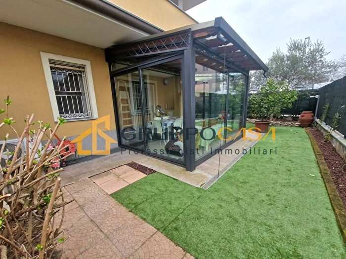 Appartamento bilocale in affitto in Via Adamello, Centro, Brugherio