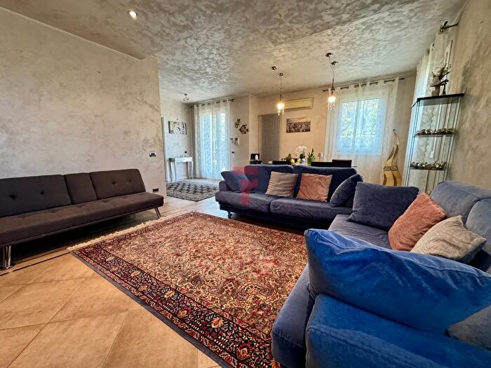 Casa con 5 locali in vendita in Via Lovati, Campodarsego