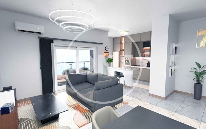 Appartamento trilocale in vendita in Viale Hugo Pratt, Roma