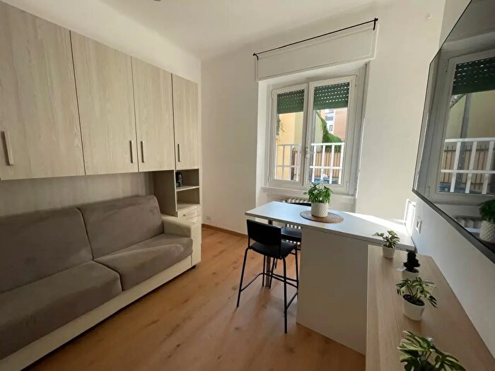 Appartamento monolocale in affitto in Via Farsaglia, Milano