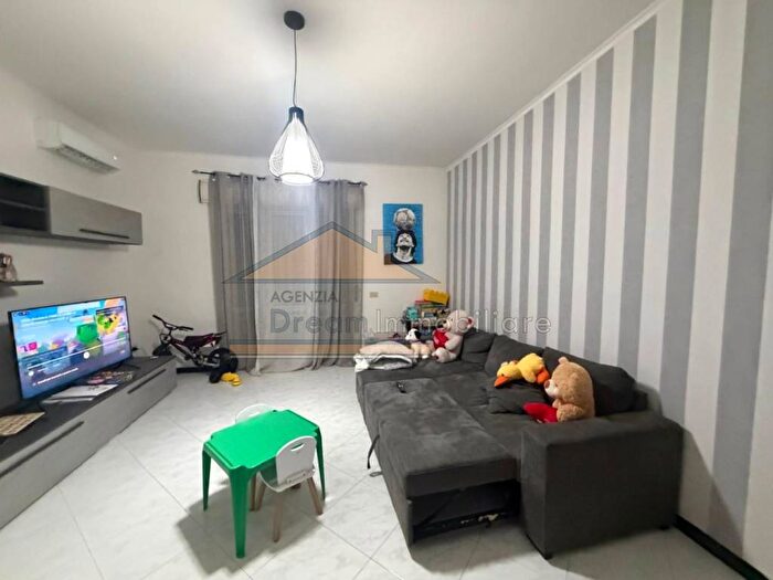 Appartamento bilocale in affitto in Via Signorelli, Melito di Napoli