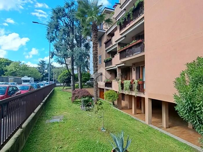 Appartamento quadrilocale in vendita in Via Torino, Cassano DAdda