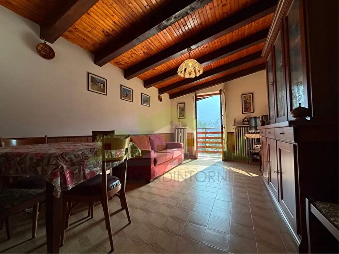 Appartamento bilocale in vendita in Via Frasso, Scopello