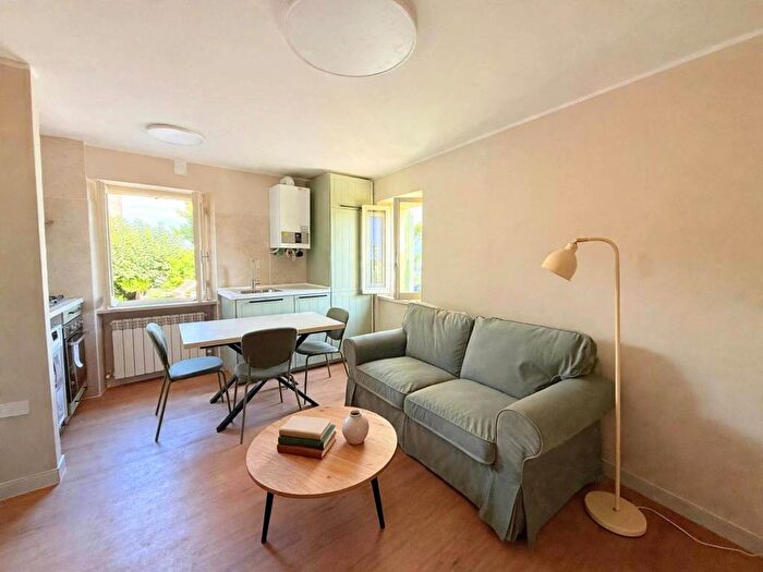 Appartamento quadrilocale in affitto in Via delle Scalette, San Martino in Colle Sant'Enea, Perugia