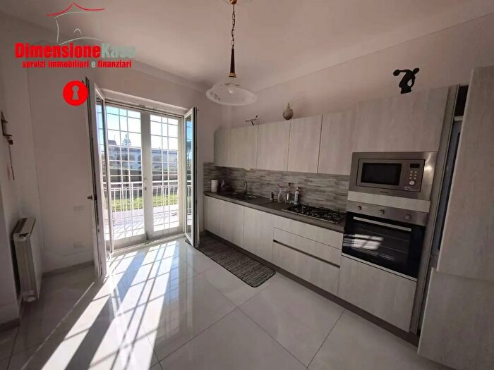 Appartamento trilocale in affitto in Via dei Sanniti, San Felice A Cancello