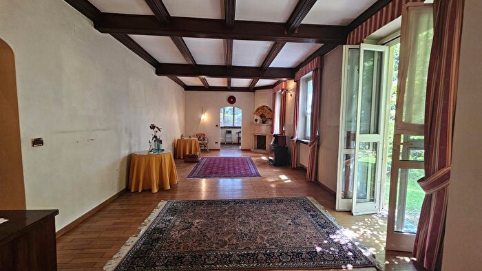 Appartamento con 5 locali in vendita in Via Torino, Rivarolo Canavese