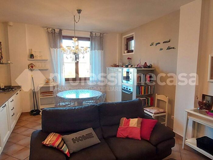 Appartamento trilocale in affitto in Via Lelio Basso, Ponte A Tressa, Monteroni d'Arbia