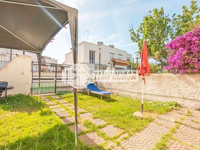 Appartamento trilocale in vendita in Via Sovana, Cerveteri
