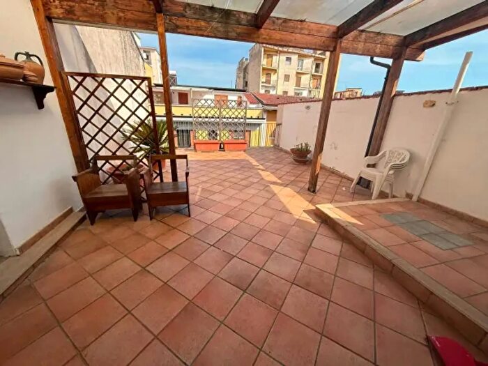 Appartamento trilocale in vendita in Via Francesco Paga, Benevento