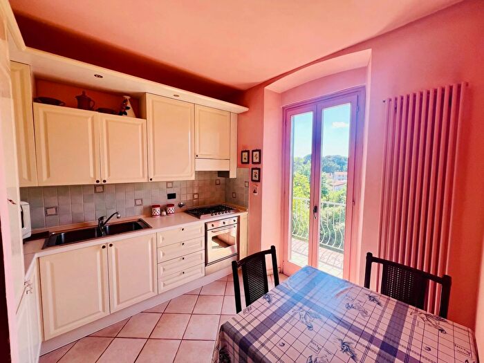 Appartamento con 5 locali in vendita in Gorizia Via Don Bosco, Gorizia