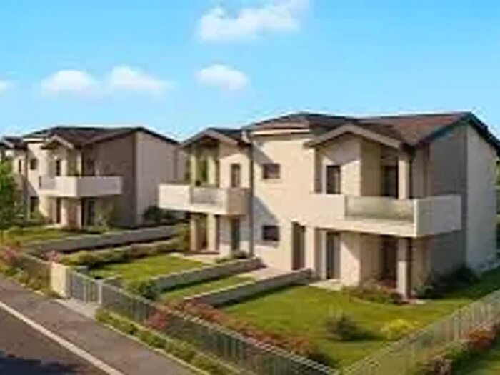 Appartamento con 6 locali in vendita in San Giovanni La Punta