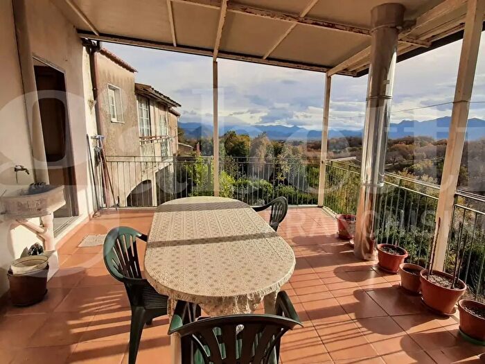 Casa quadrilocale in vendita in Magnano Snc, Teano