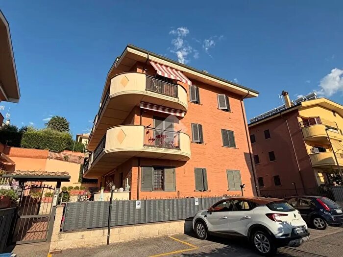 Appartamento bilocale in vendita in Via Don Luigi Sturzo, Marino