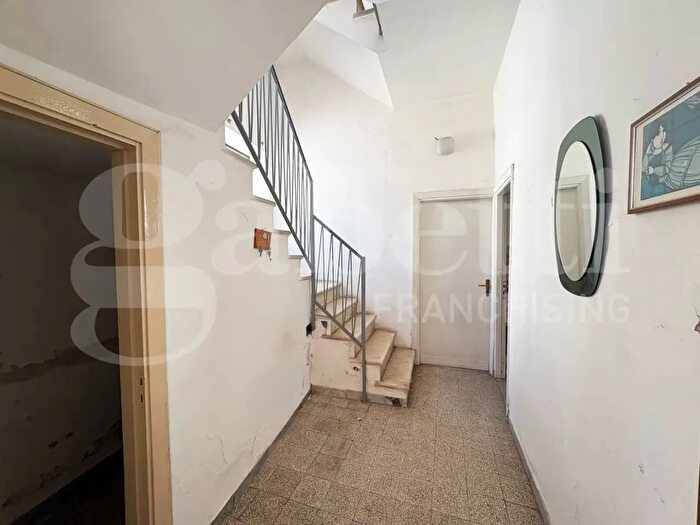 Casa con 6 locali in vendita in Via Melorio Snc, Santa Maria Capua Vetere