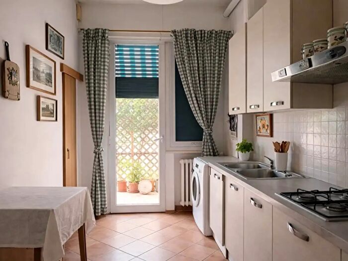 Appartamento con 5 locali in vendita in Siena