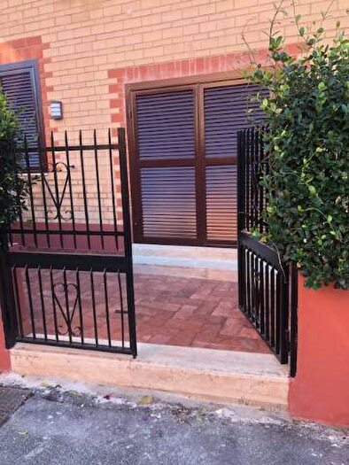 Appartamento trilocale in affitto in Via Pantaleo Carabellese, Massimina, Roma