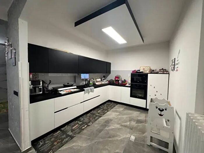 Casa con 6 locali in vendita in Piazza della Repubblica, Concordia Sulla Secchia